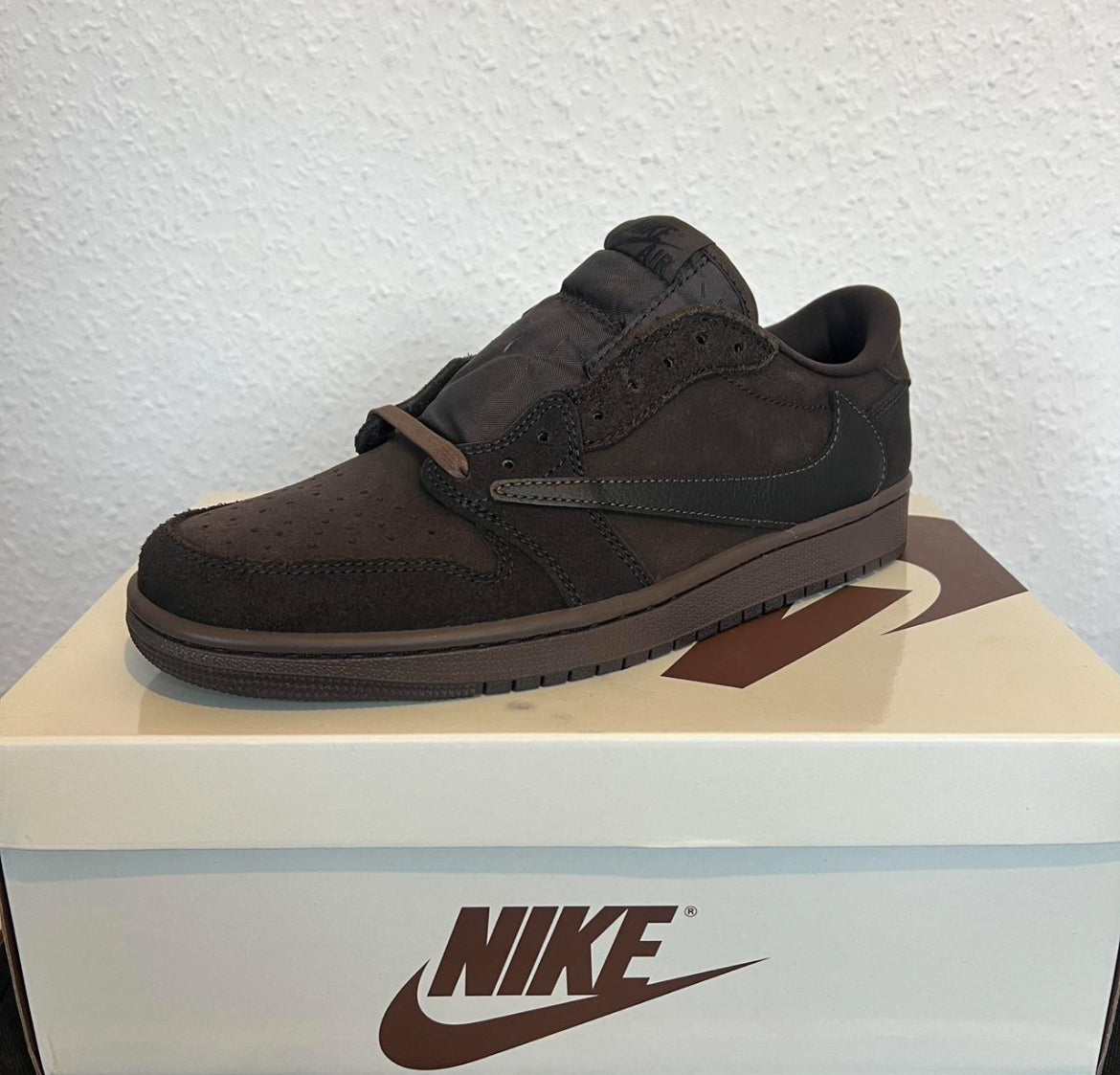 Jordan 1 Travis Scott’s