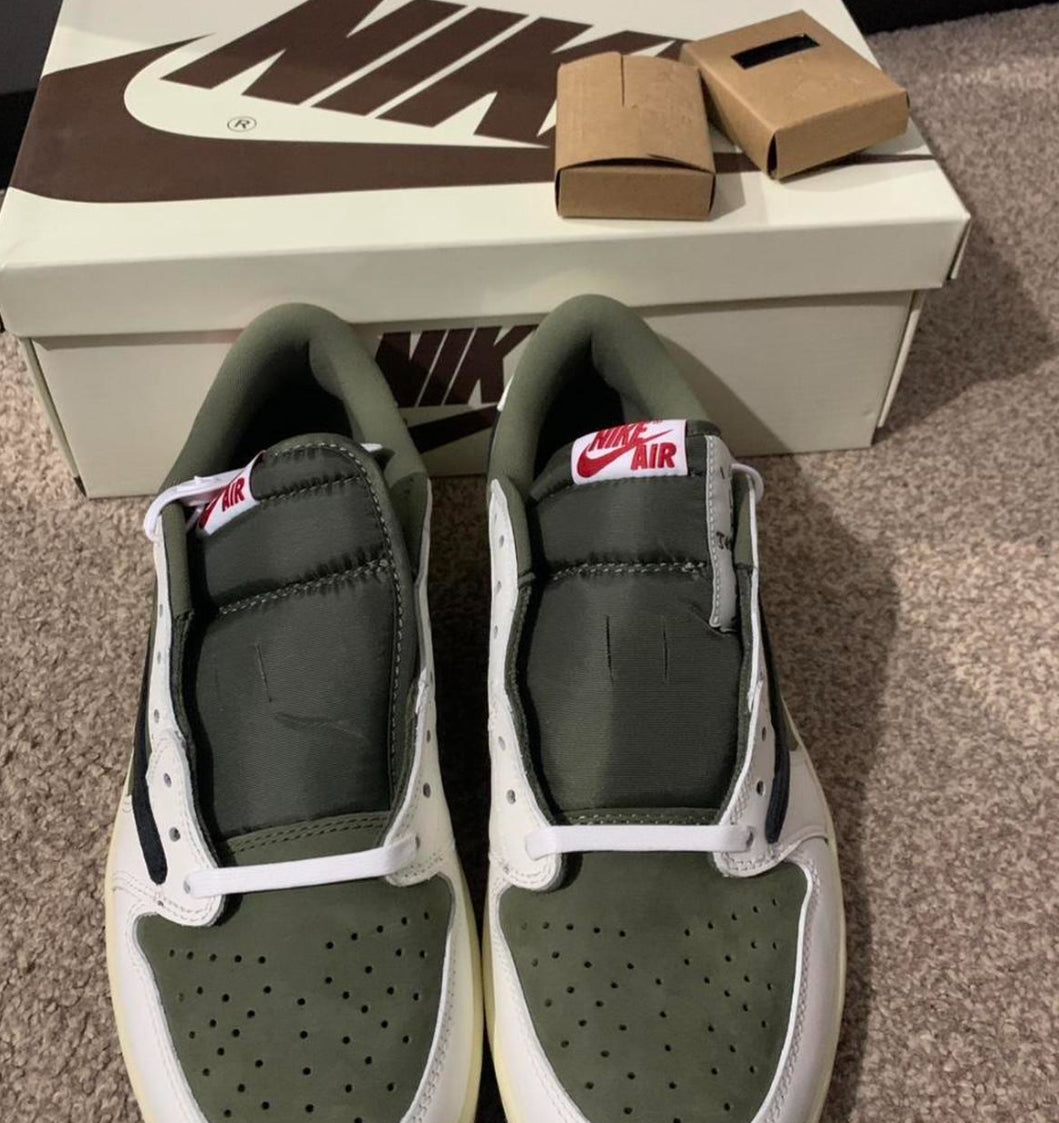 Jordan 1 Travis Scott’s