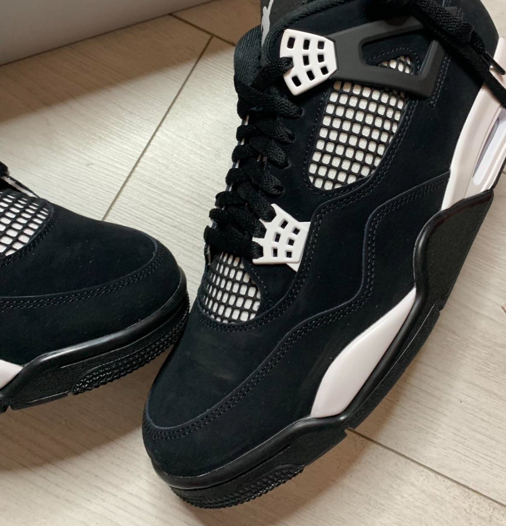 Jordan 4 White Thunder