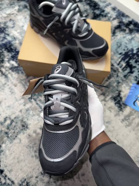 ASICS NYC GEL double laced
